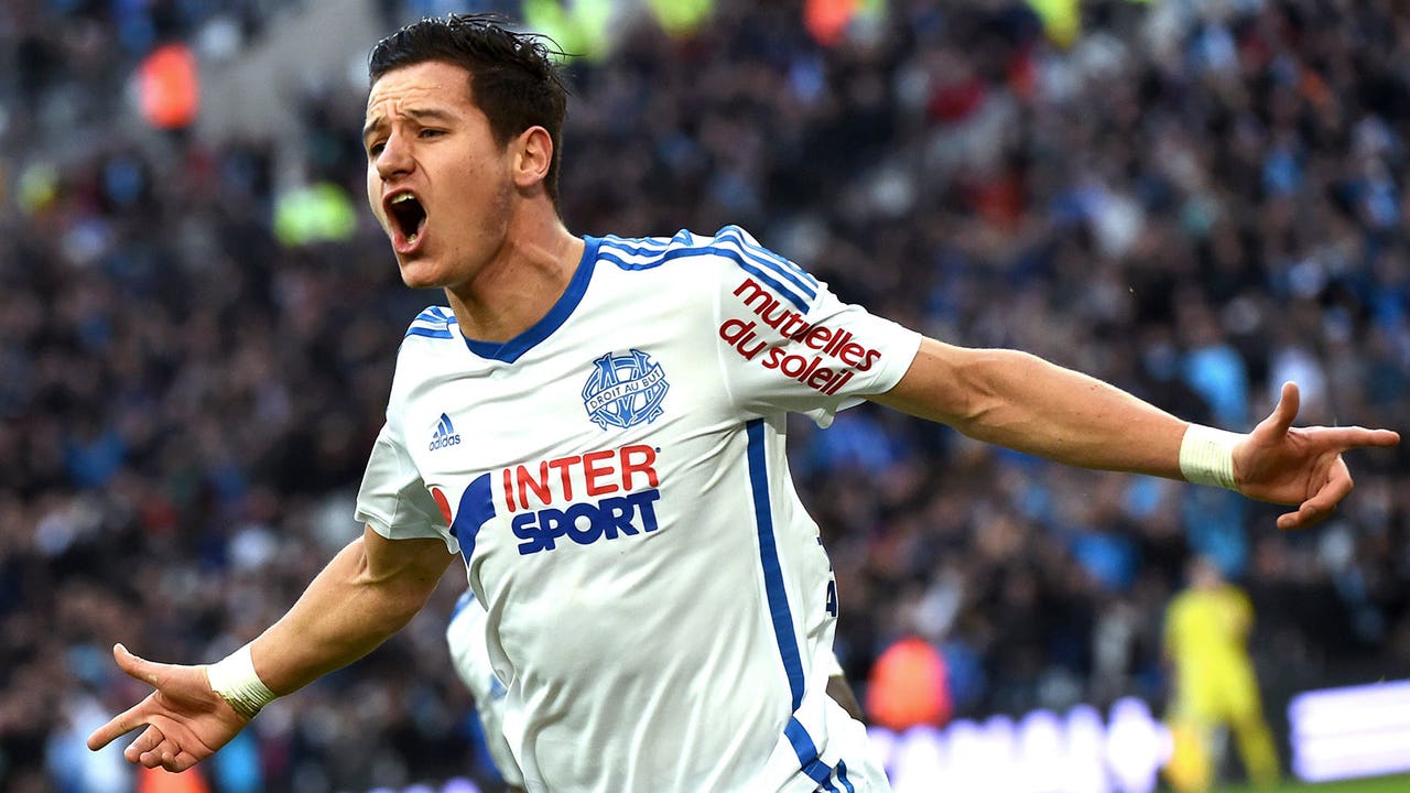 Marseille keep pressure on league leaders Lyon with win over Evian